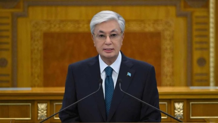 Тоқаев Amanat пен «Әділет» партияларының бірігуін қолдайтынын мәлімдеді