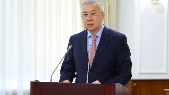 Серік Жұманғарин: Елімізде ең төменгі жалақыны арттыру мәселесі қаралады