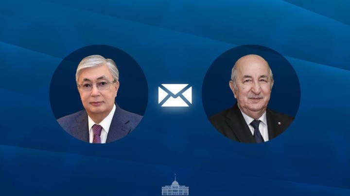 Тоқаев Алжир Президентін Тәуелсіздік күнімен құттықтады