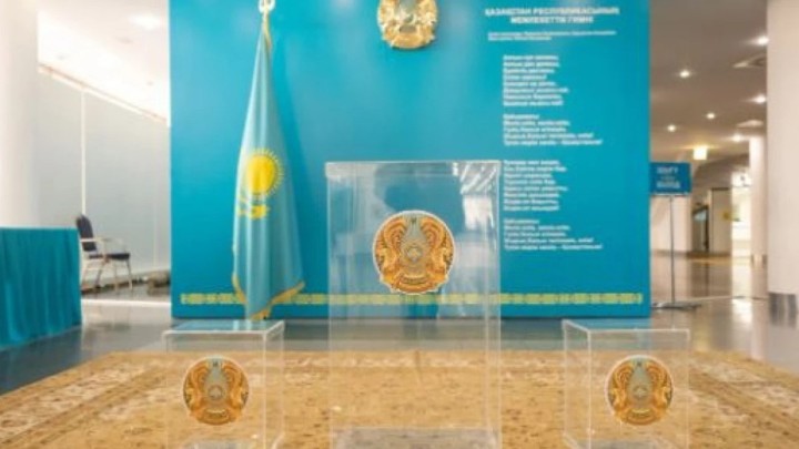 «Әділет» партиясы Құрылтай депутаттығына 186 кандидат ұсынды