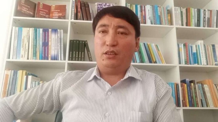Саясаттанушы Айдос Бәделұлы: Партиялар арасында мүлде бәсеке жоқ