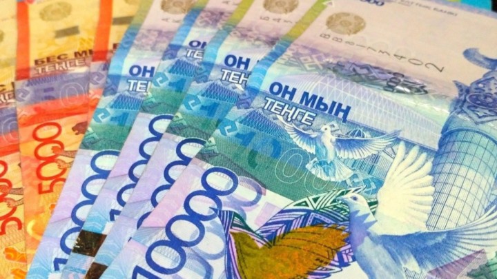 Қазақстанда орташа жалақы 443 мың теңгеден асты