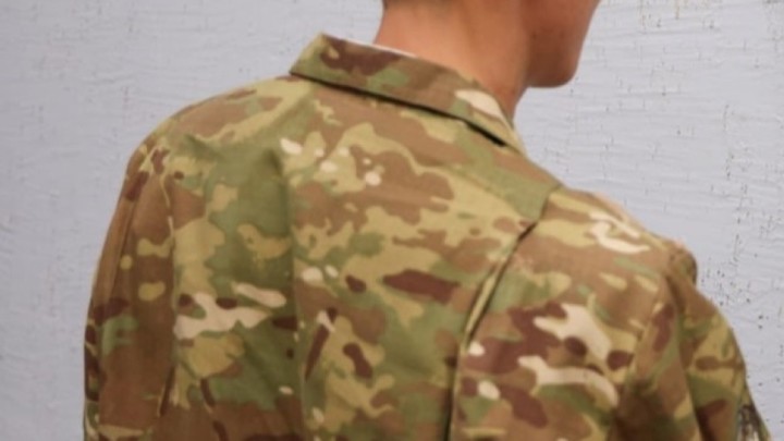 Алматы облысында сарбаз әскери бөлімнің 4-қабатынан құлады