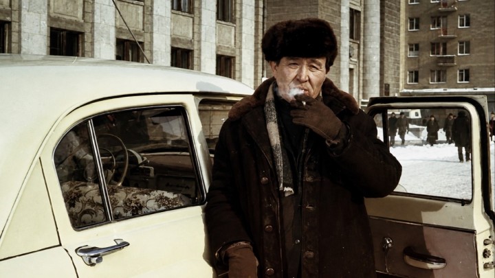 Шәкен Айманов тізгіндеген темір тұлпардың құпиясы: Әйгілі режиссер қандай көлік мінген?
