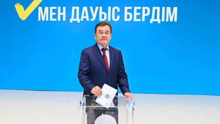 Қызылорда облысының әкімі Құрылтай сайлауында дауыс берді