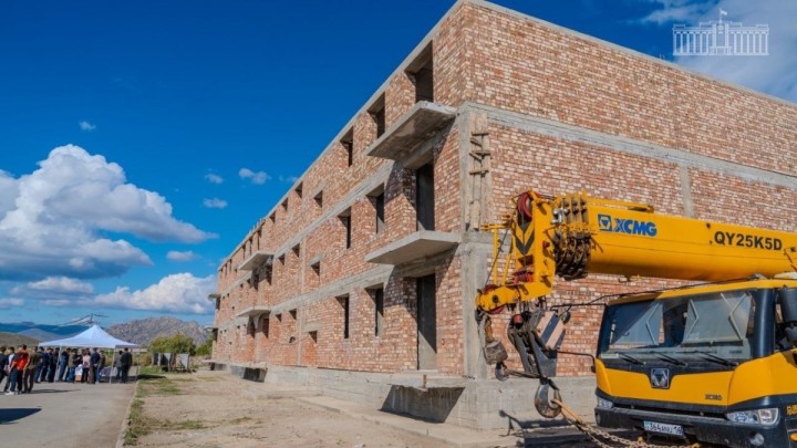 ШҚО әкімі Үлкен Нарын ауданындағы бірнеше нысанды аралады
