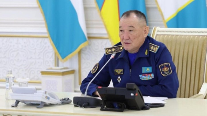 Дәурен Қосанов Қорғаныс министрі қызметінен босатылды