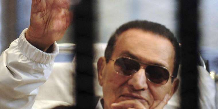 30 жыл биліктен кетпеген президент қайтыс болды