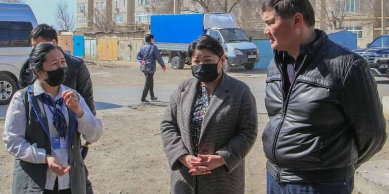 Сапарбаев сатып алған масканы інісі неге кимейді?