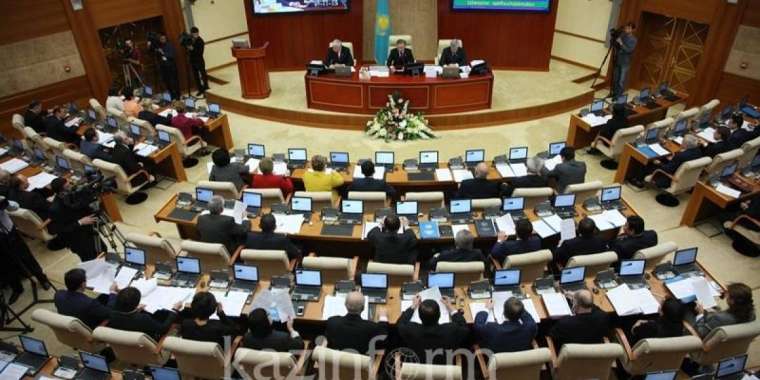 Мәжіліс "Бейбіт жиын өткізу туралы" заң жобасын қабылдады