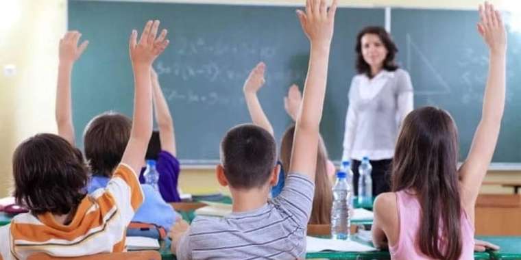 Мұғалім мәртебесі: Педагогтар қайта даярлаудан өте алады