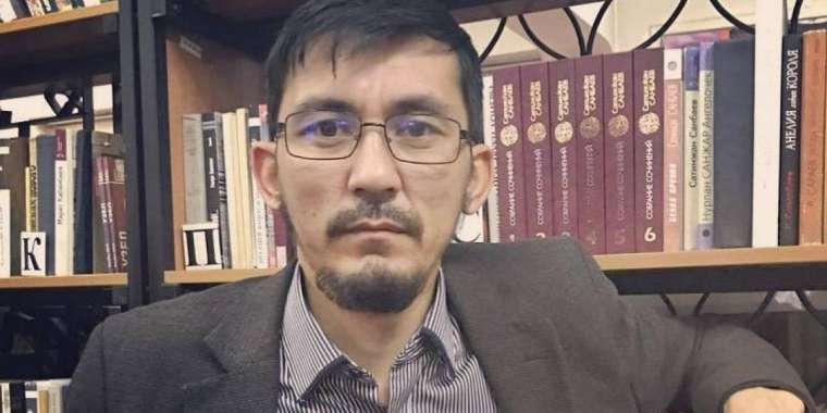 ШАТЫРДАҒЫ ӘЙЕЛ  (әңгіме)