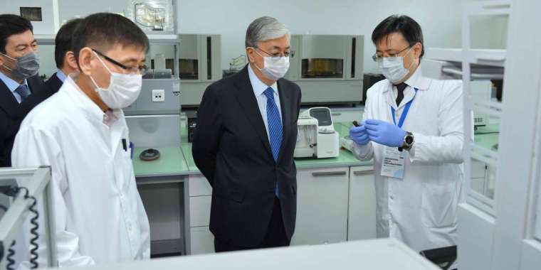 Тоқаевқа хат. Дәрігерлерін айыптап отырған Қазақстан ғана