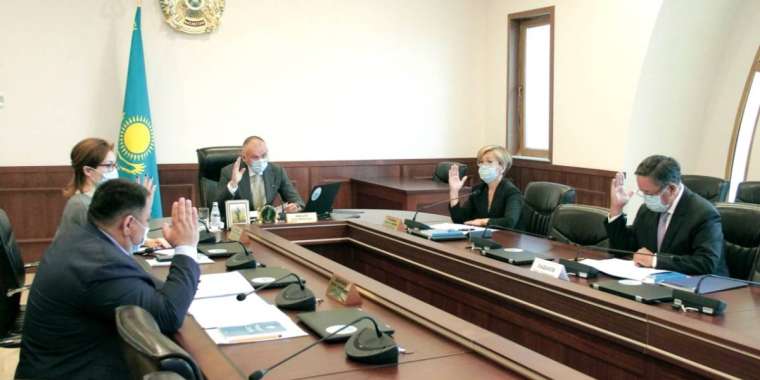 Дариғаның өкілеттігін тоқтатуға құдасы да қол көтерді