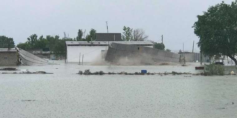 Шавхат Мирзиеев: Қазақ бауырларымыздың алдында ұяттымыз