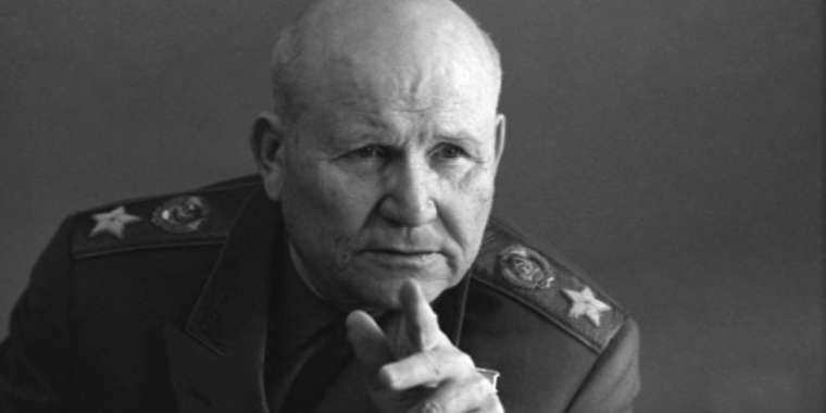 Соғыстан кейін Совет әскері қайыр тілеп кетті