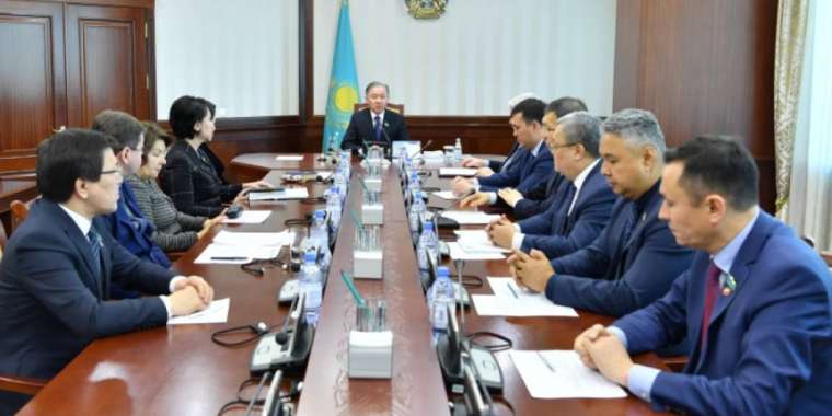 Нығматуллин депутаттарын мақтады