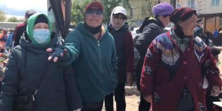 «Базарды ашпаса, көтеріліске шығамыз»