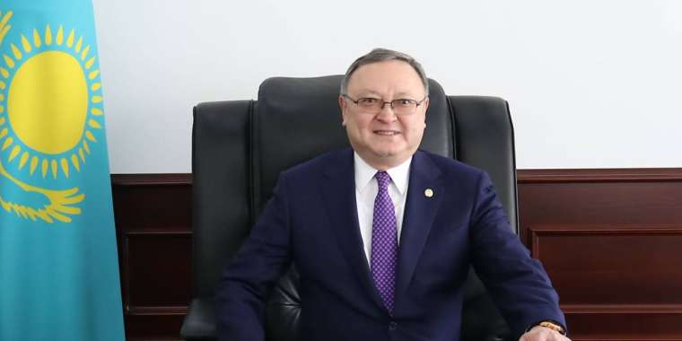 Әкім Оразалин орнынан кете ме?