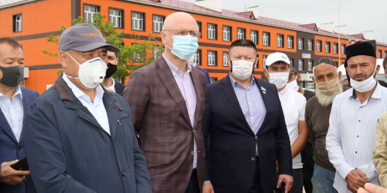 Қисық ой: Шенеуніктерге халықты тірідей көрсеткен апатқа алғыс айтқың келеді