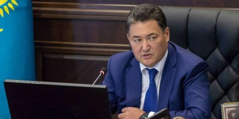 Экс-әкім Бақауов қай президенттен кешірім сұрайды?