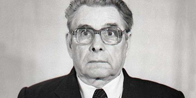 КӨСЕМНІҢ СЕНІМДІ ЖЕНДЕТТЕРІ