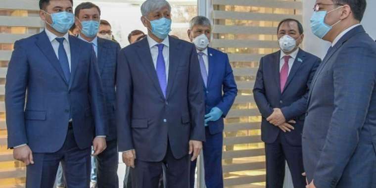 Әбдірайымов Баталовқа қабылданбаған ғимаратты ашқызыпты