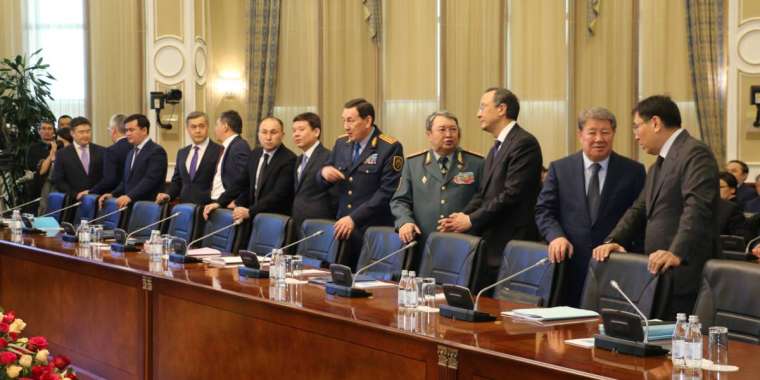 Қазақстанның ғалым шенеуніктері