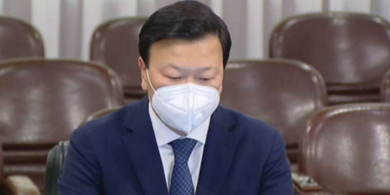 Цой Маминға карантиндік шараларды тоқтатуды ұсынды