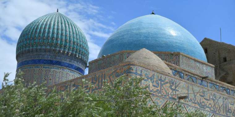 ЯСАУИ кесенесі күмбезін жаңарту жұмысы аяқталды