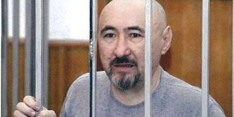 Арон Атабек ауырып қалды ма?