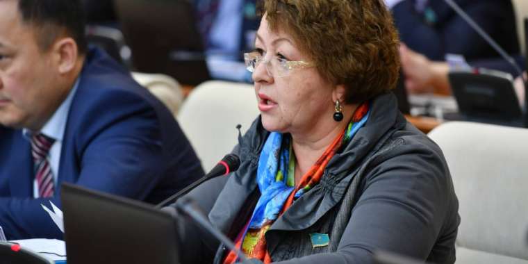 Депутат: Цой мырза, мәселені тездетіп шешіңіз!