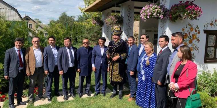 Саакашвили Қазақстанға "келе жатыр"