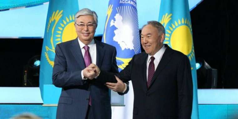 Тоқаев Назарбаев стипендиясының ақшасын екі есе көбейтті