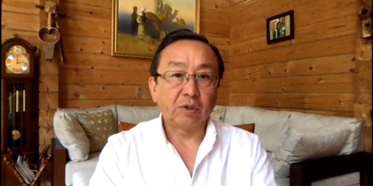 Алмаз Шарман: Бәрібір вакцина салдырған дұрыс