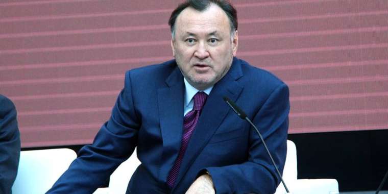 Құл-Мұхаммед Тоқаевты мақтап, Назарбаев құрған одақты сынады