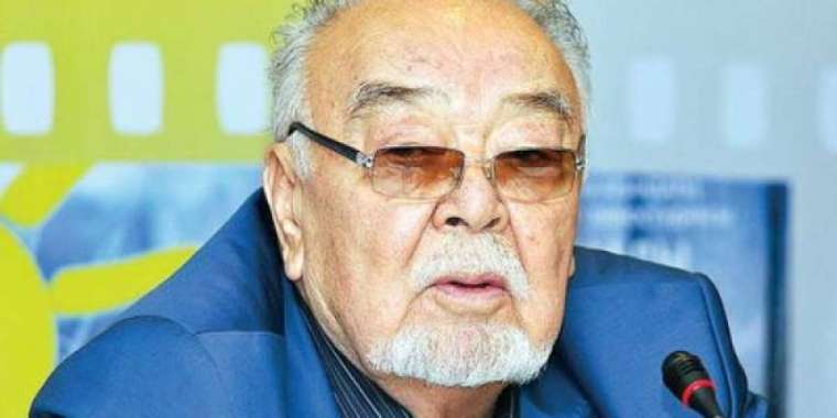 Молдалар мешітке келіңдер дегенше, Абайды оқысын