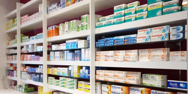 Атыраудың дәрілері Ақтөбенің қоймасында не істеп жүр?