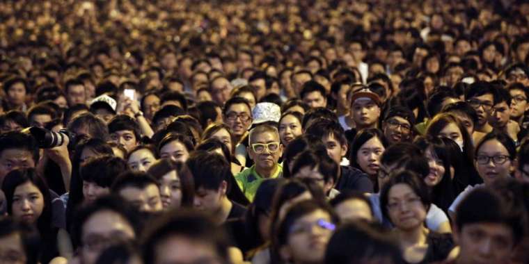 Қытайды 7 млн адам санап жатыр