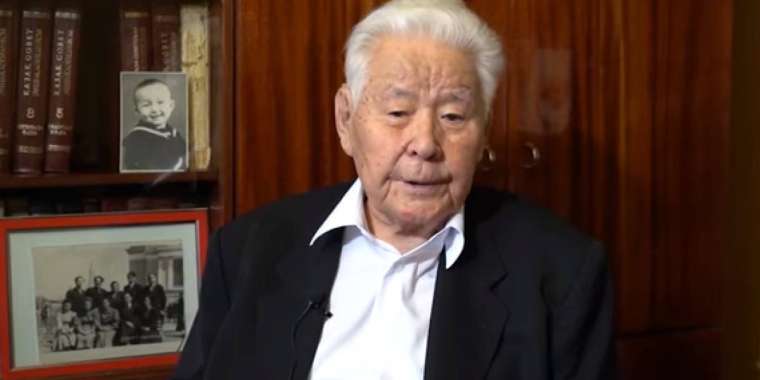 Академик Уахит Шәлекенов дүниеден озды