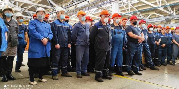 Ақтөбелік 250 жұмысшы наразылыққа шықты