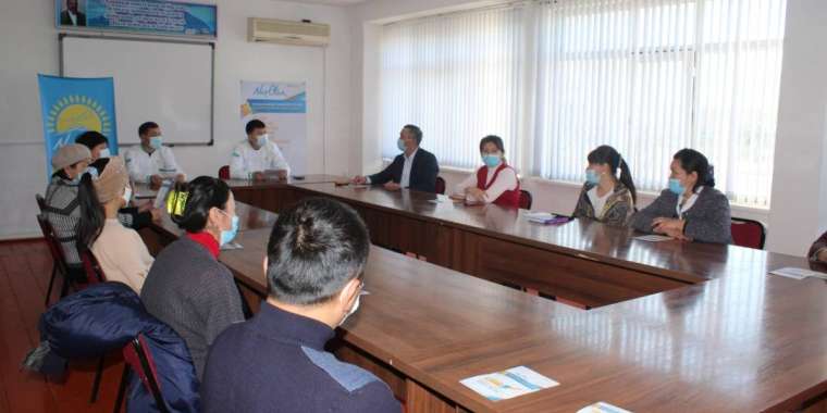 Ұстаздардың емтиханынан «Nur Otan» өкілдері сүрінбеді