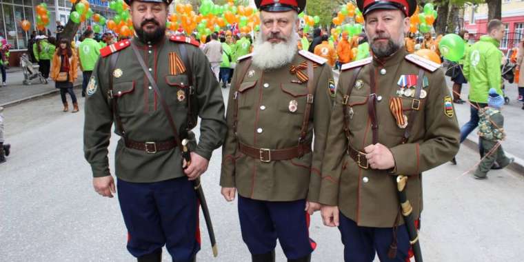 «Казактардың формасы  біз үшін дәстүрлі киім»