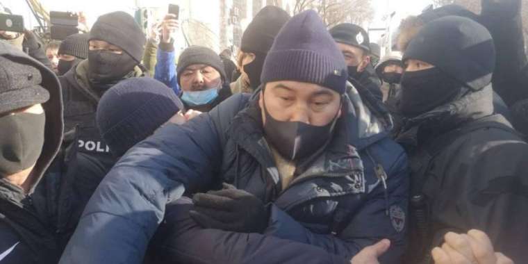 Ермахан Ыбрайымов: Мен титушка емеспін