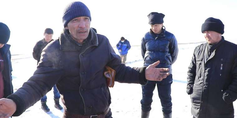 "Ауылда екі сиыр бағатын жер жоқ"