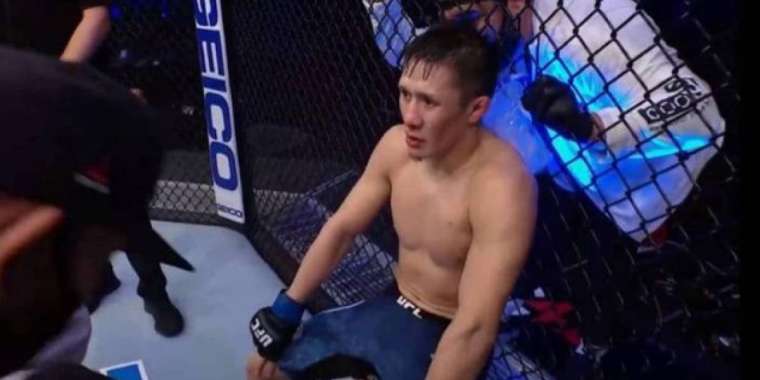 Жалғас Жұмағұлов пен МакГрегор жеңіліп қалды