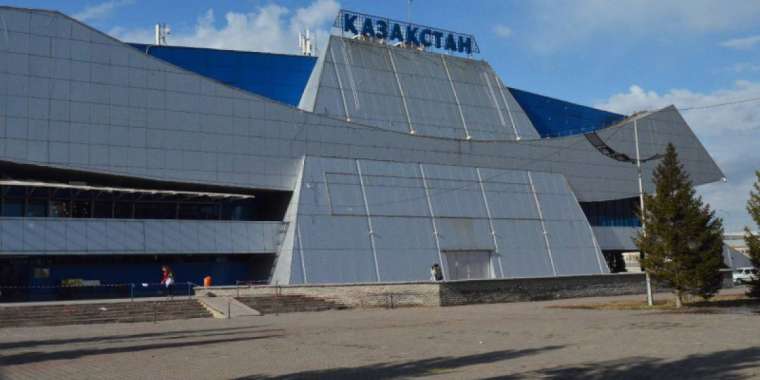 Нұр-Сұлтанның "Қазақстаны" қирағалы тұр