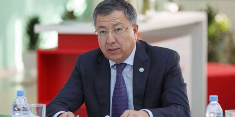 Түймебаев қымбат әжетхана сатып алудан бас тартты