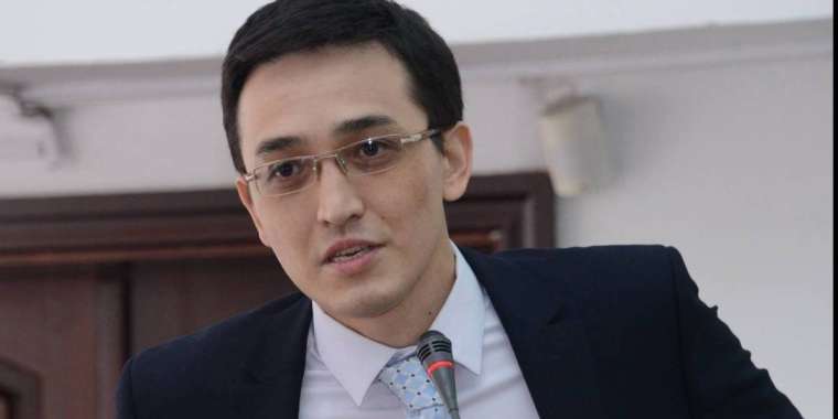 Саясатқа баға бермей, ашаршылықты қалай зерттейсің?