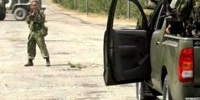 Үш жүз спартактан асып түскен бір қазаққа Путин неге батыр атағын бермейді?